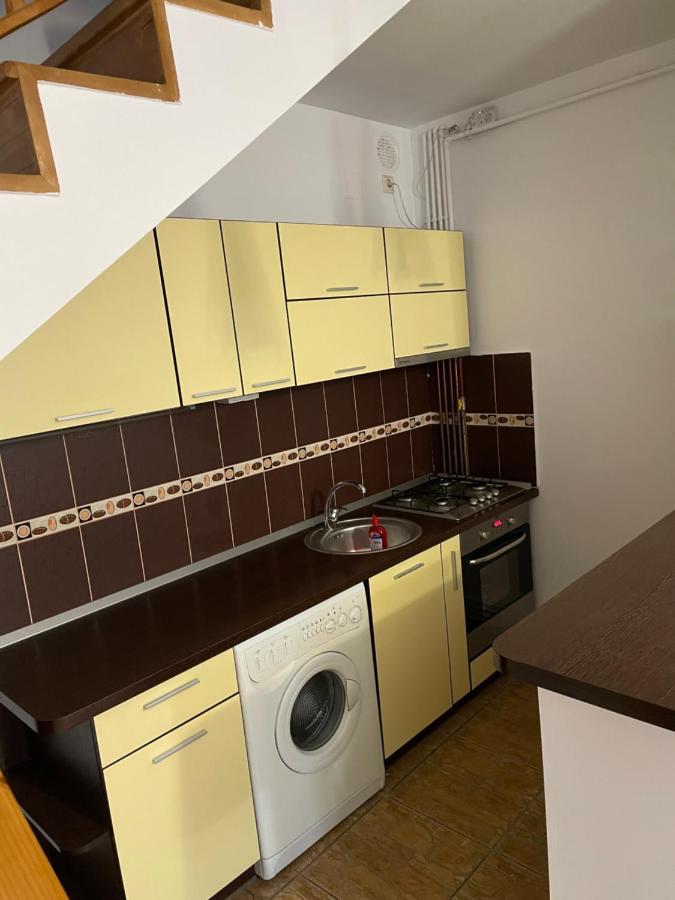 Casa Cu Balcon Braşov Exterior foto