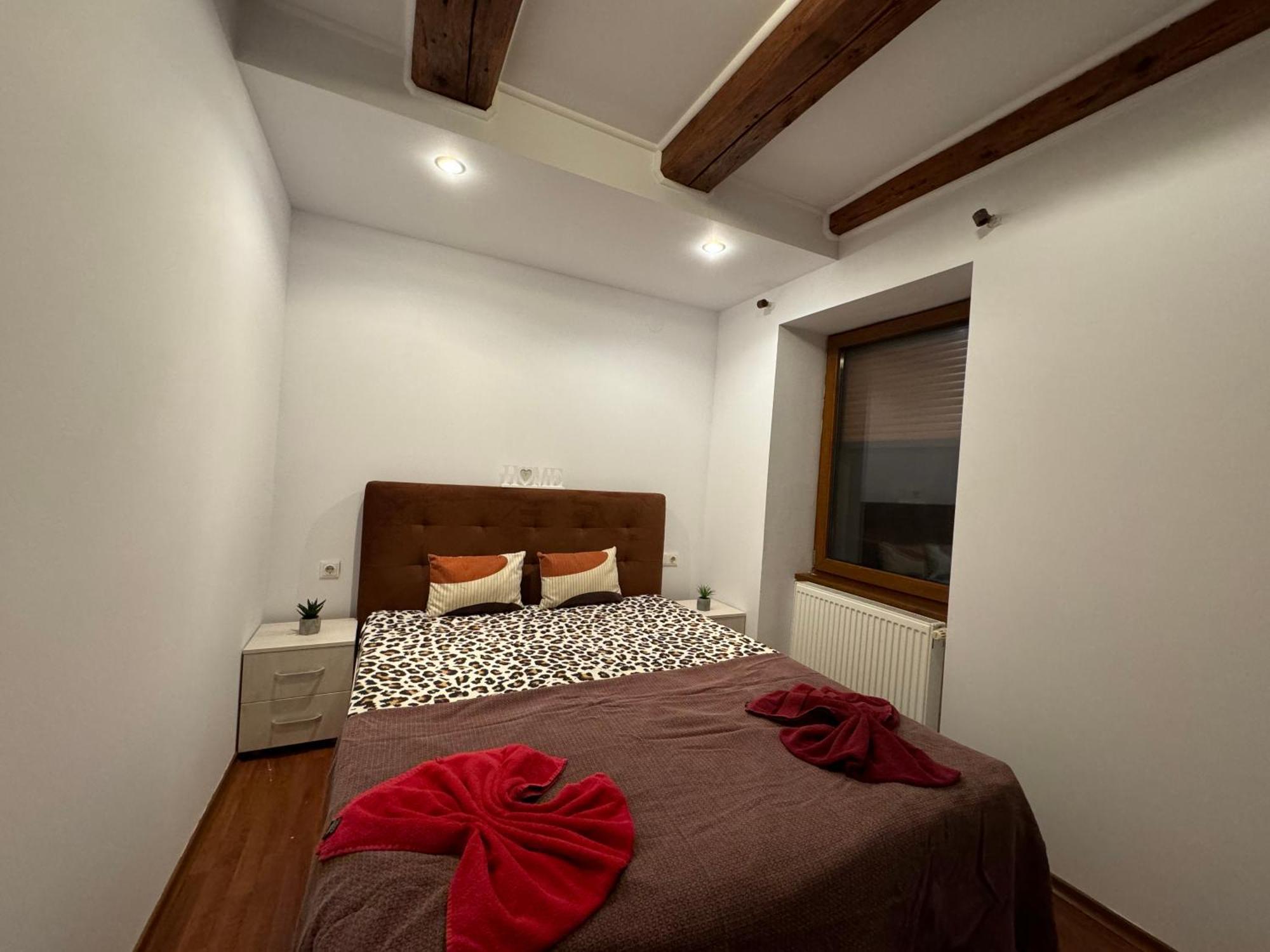 Casa Cu Balcon Braşov Exterior foto